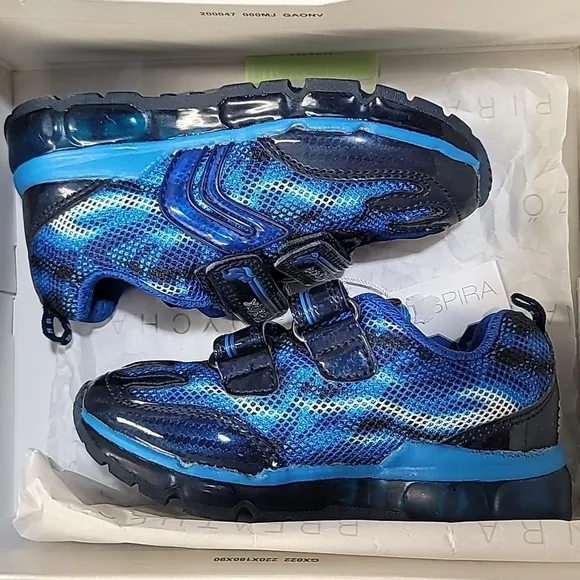 🎁 Geox Android Kids Light-Up Sneaker
