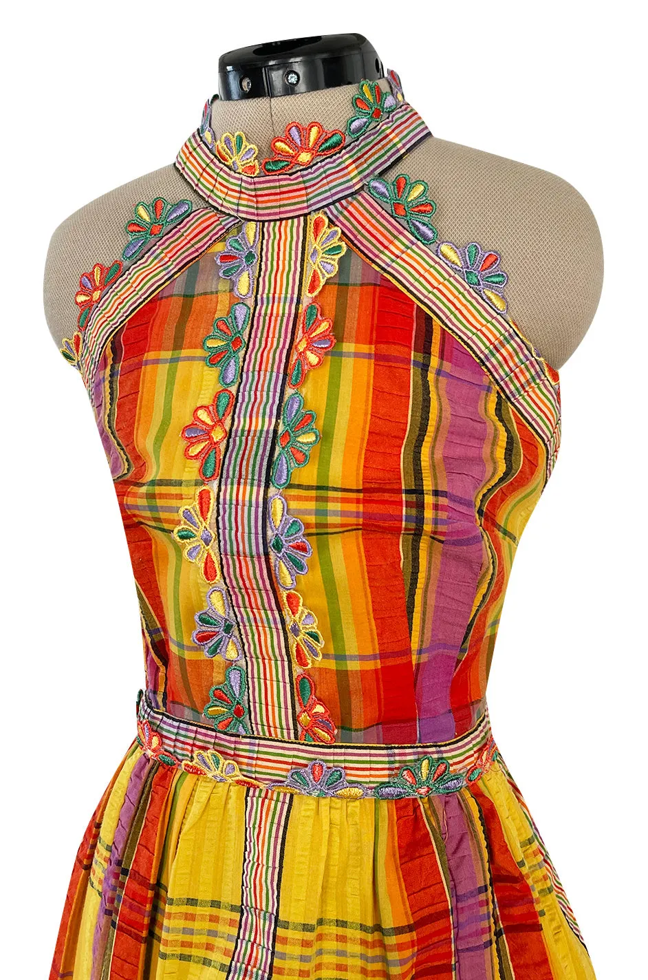 1972 Donald Brooks Textured Cotton Plaid Print Dress w Embroidered Flower Trim