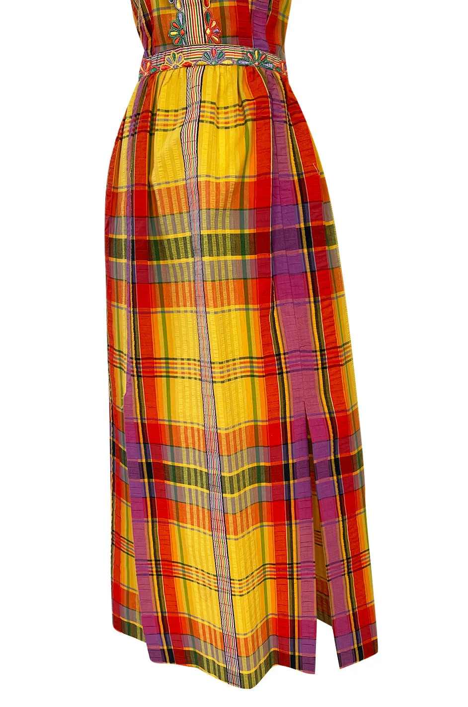 1972 Donald Brooks Textured Cotton Plaid Print Dress w Embroidered Flower Trim
