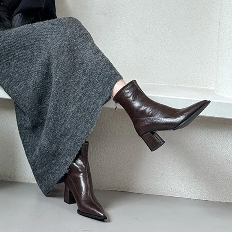 2025  Pointed boots short boots women's popular new autumn and winter women's boots niche thin boots design thick heel high heel short boots