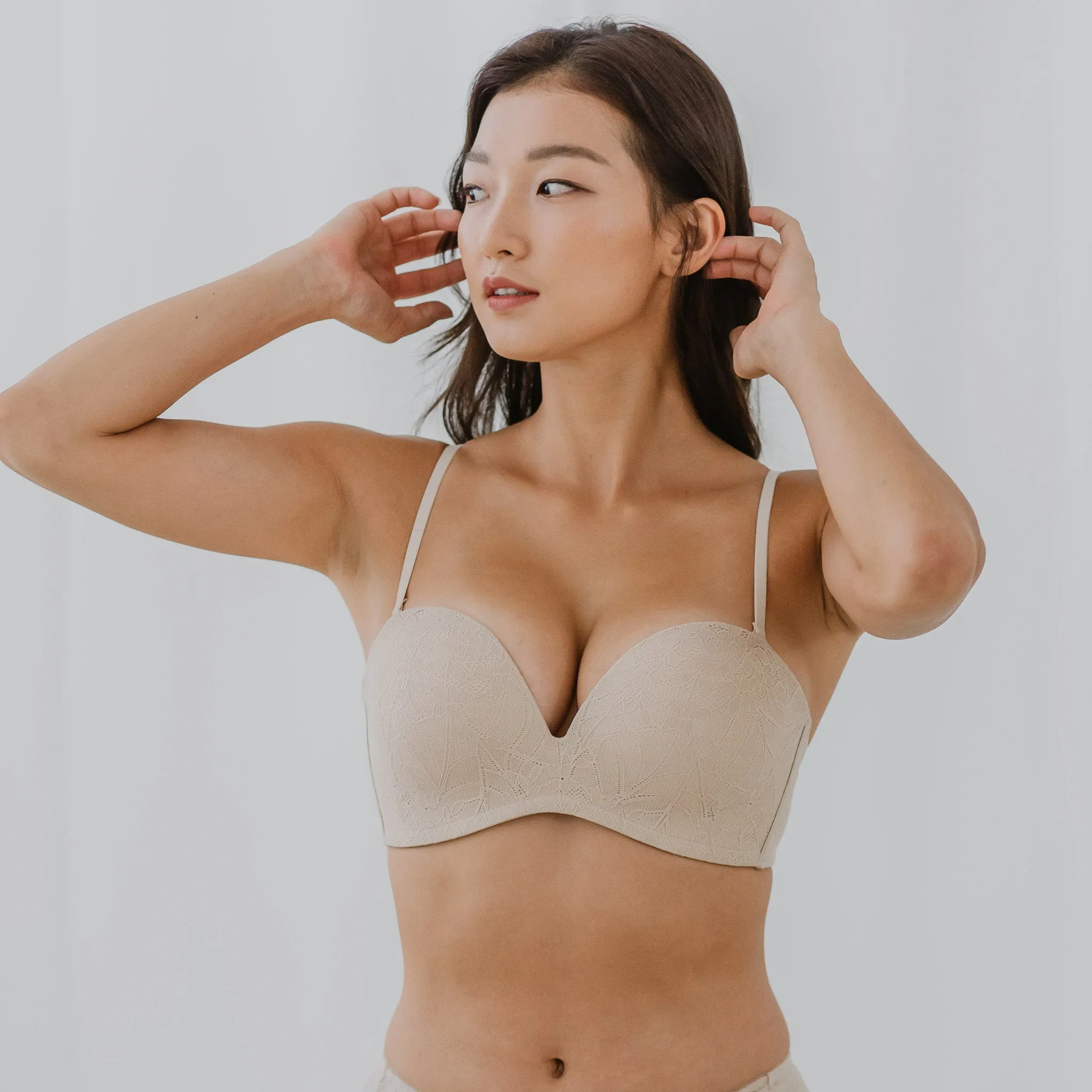 5th Gen! Lace 100% Non-Slip Strapless Wireless Bra in Almond Nude