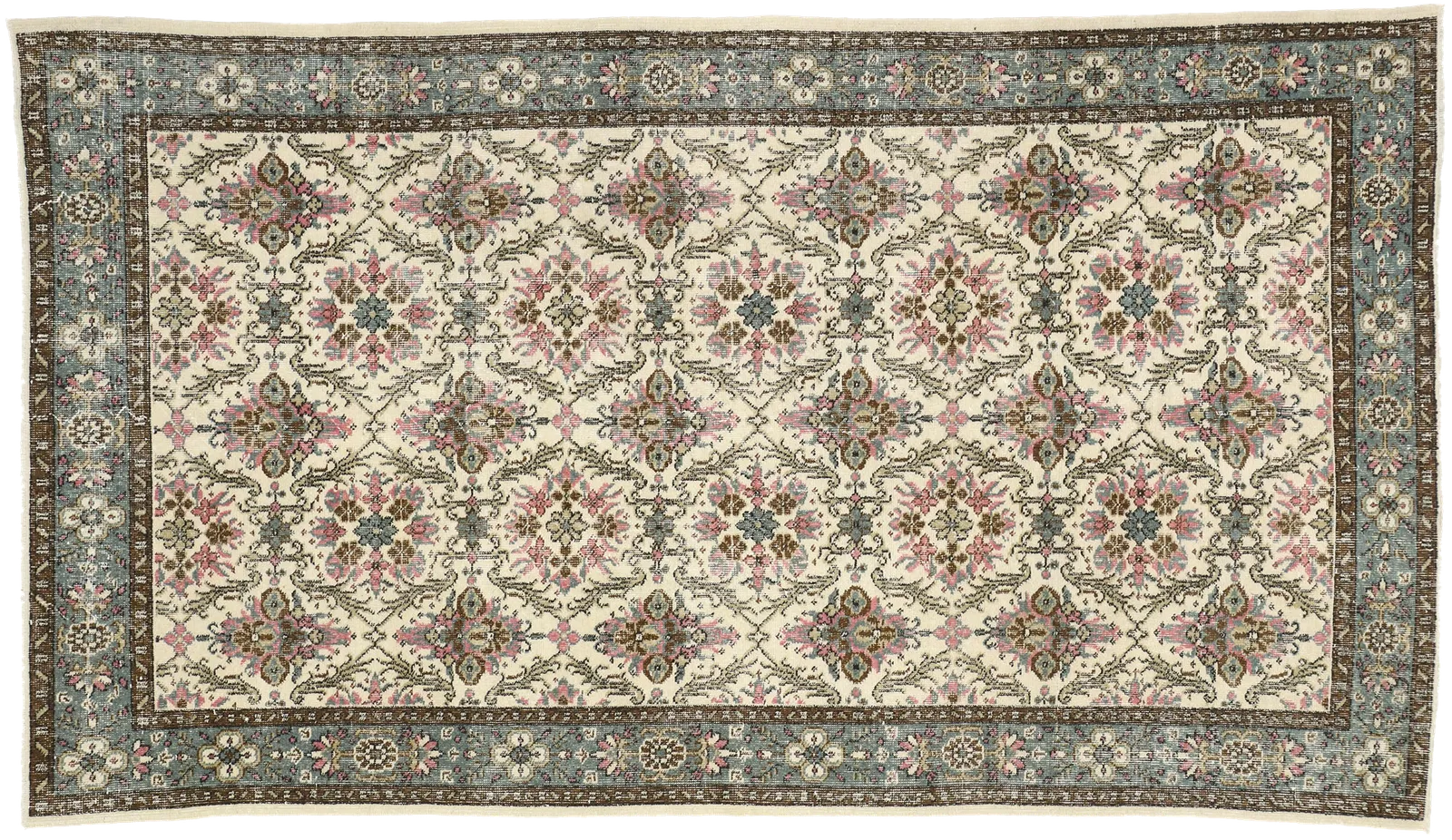 6 x 10 Vintage Sivas Rug 52573
