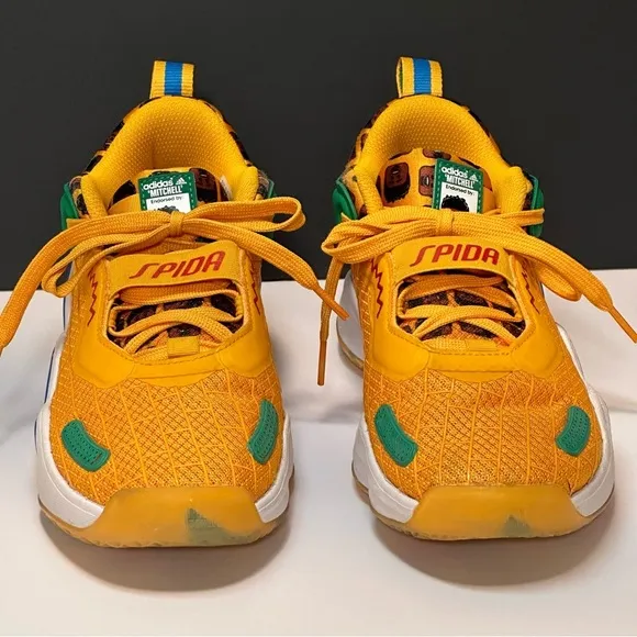 Adidas x Lego D.O.N. Issue 3 LEGO Sneakers GZ5512 Boy / girl Size 6 Women Sz 7.5