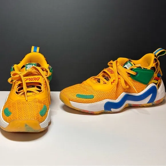 Adidas x Lego D.O.N. Issue 3 LEGO Sneakers GZ5512 Boy / girl Size 6 Women Sz 7.5