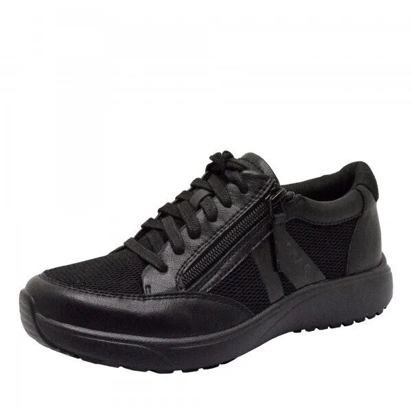 Alegria Traq Eazee - All Black