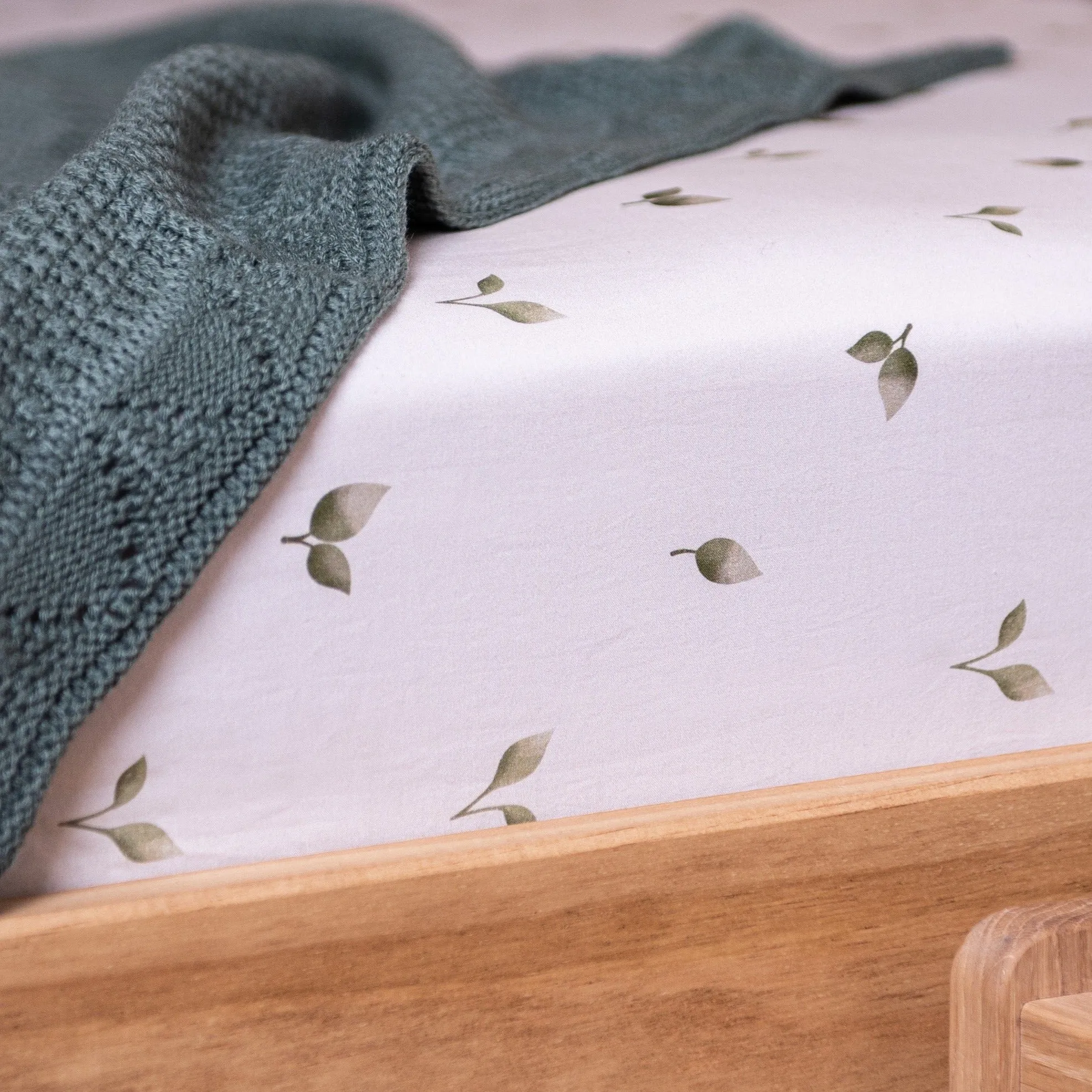 Allotment Leaf Cotton Fitted Bed Sheet