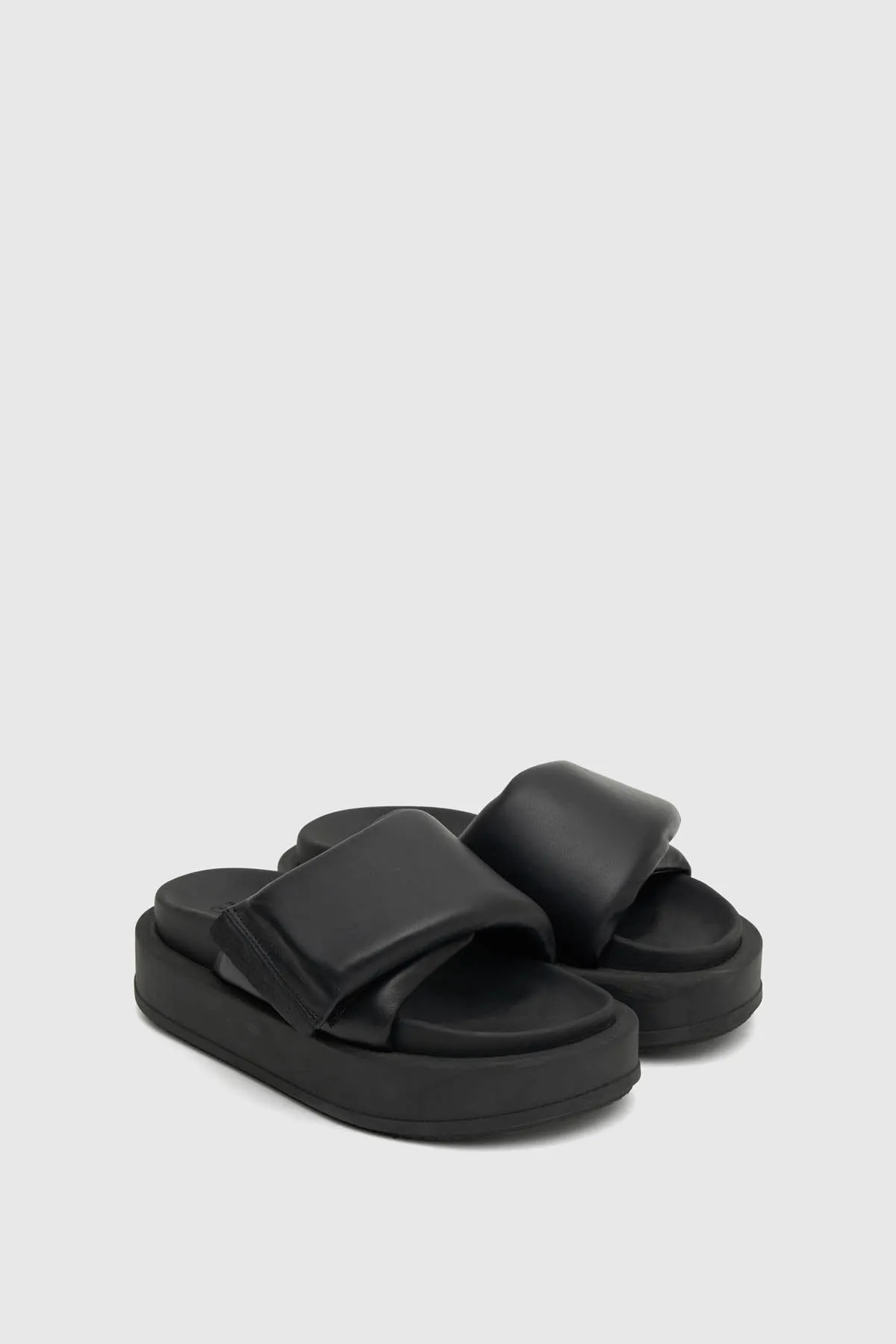 Alya Sandal