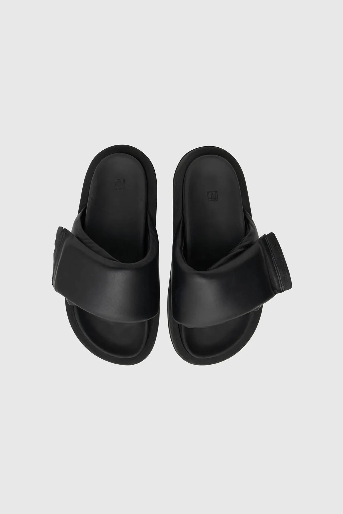 Alya Sandal