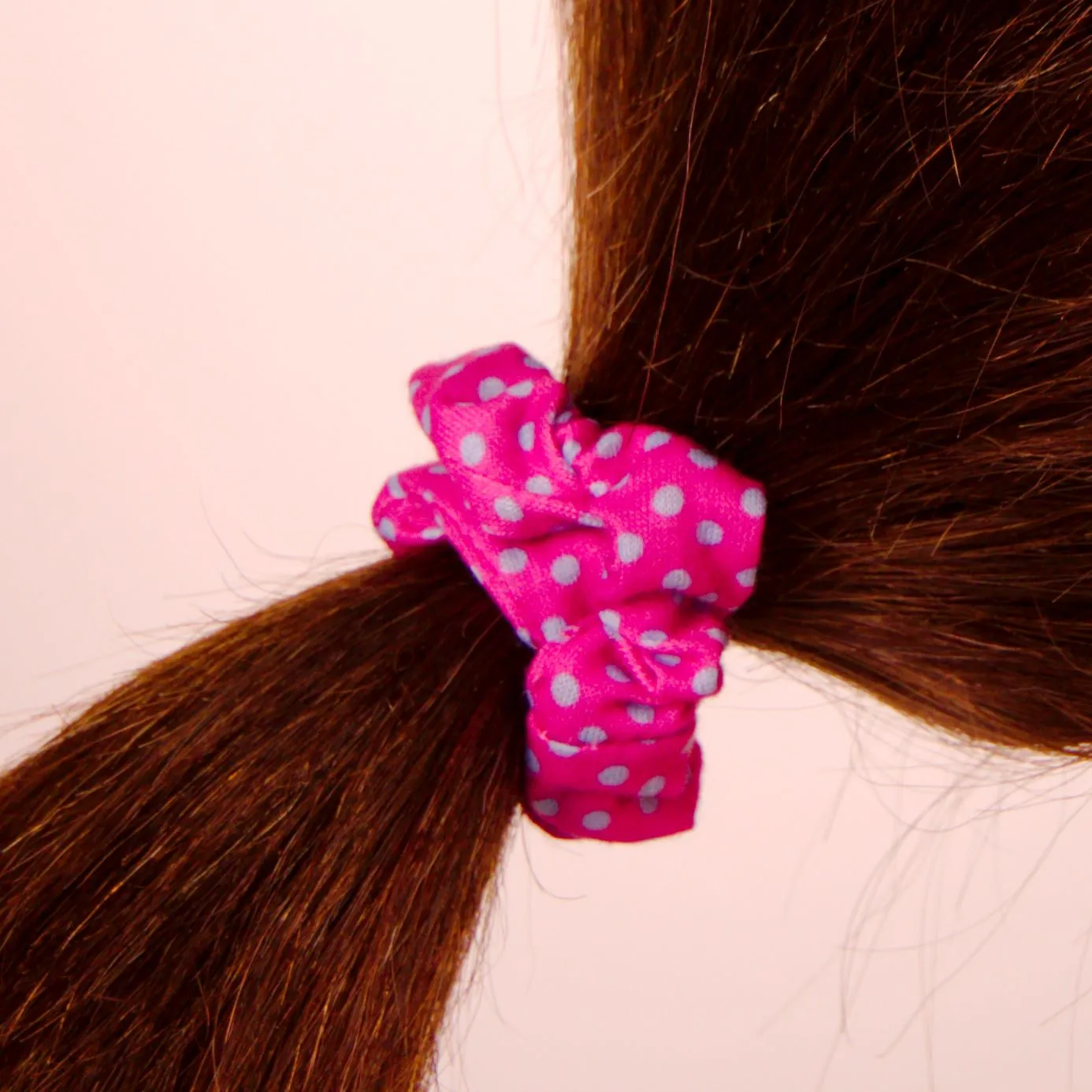 Amelia Beauty, Medium Pink with Blue Polka Dot Jersey Scrunchies, 2.5in Diameter, Gentle on Hair, Strong Hold, No Snag, No Dents or Creases. 10 Pack