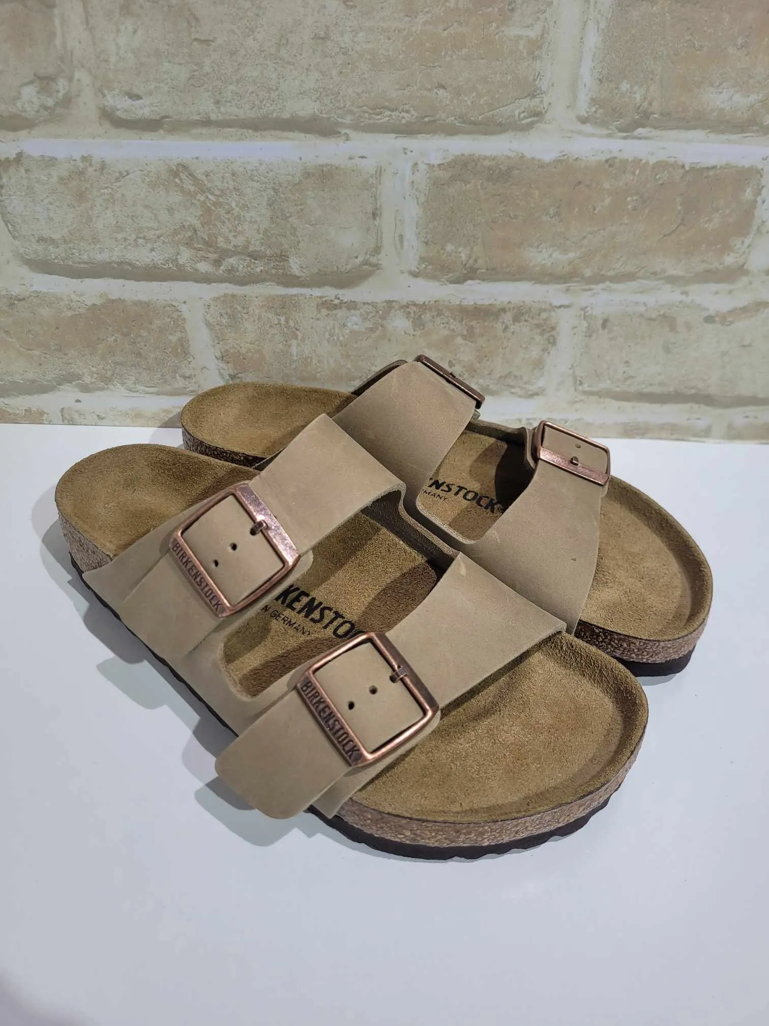 Arizona Tabacco Oiled Leather Regular by Birkenstock