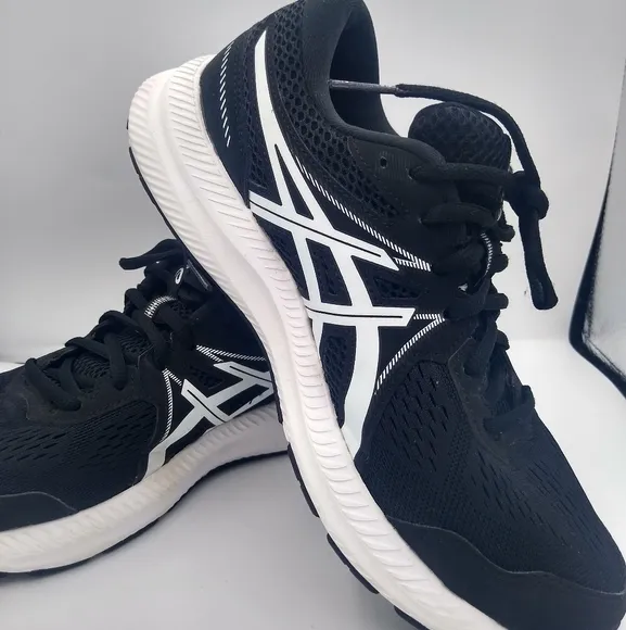 ASICS gel-contend 7 extra wide men’s cushion sneakers Size 8