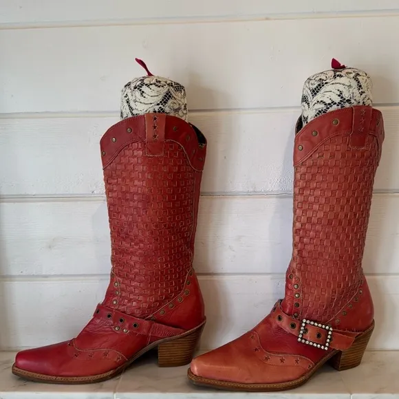 Awol Coral Woven Leather Rhistone Buckle Studded Cowboy Boots Size 8