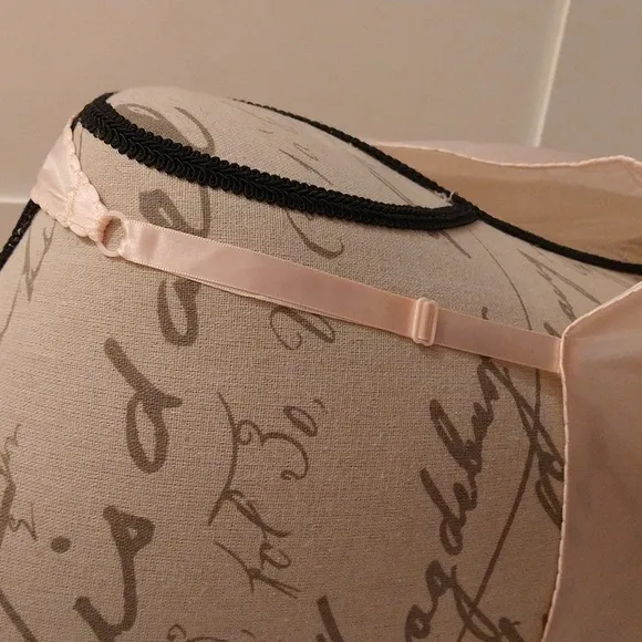 Bali pink slip and cami Sz 42