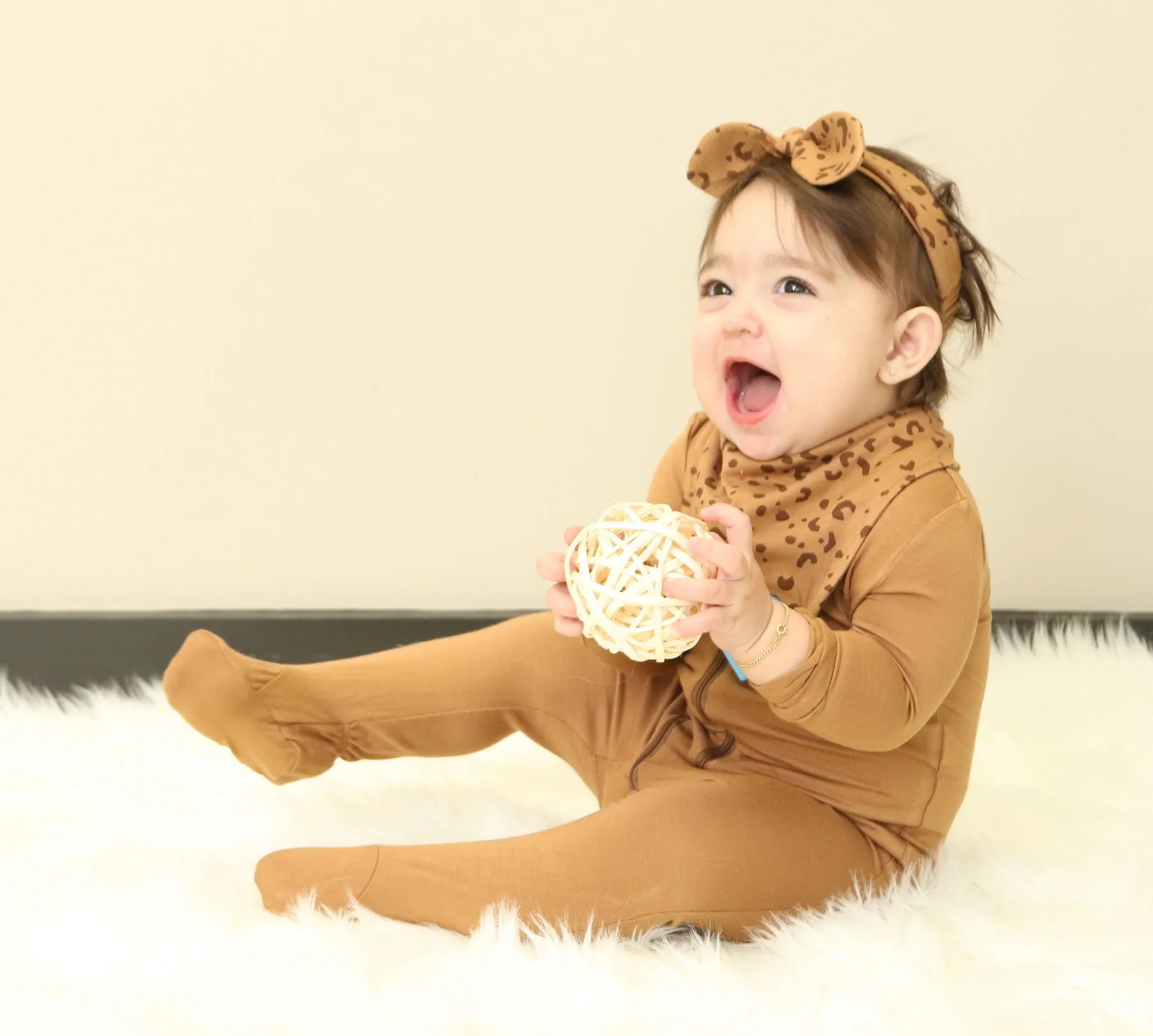 Bamboo Zip-up Footed Sleeper 0-3M Newborn