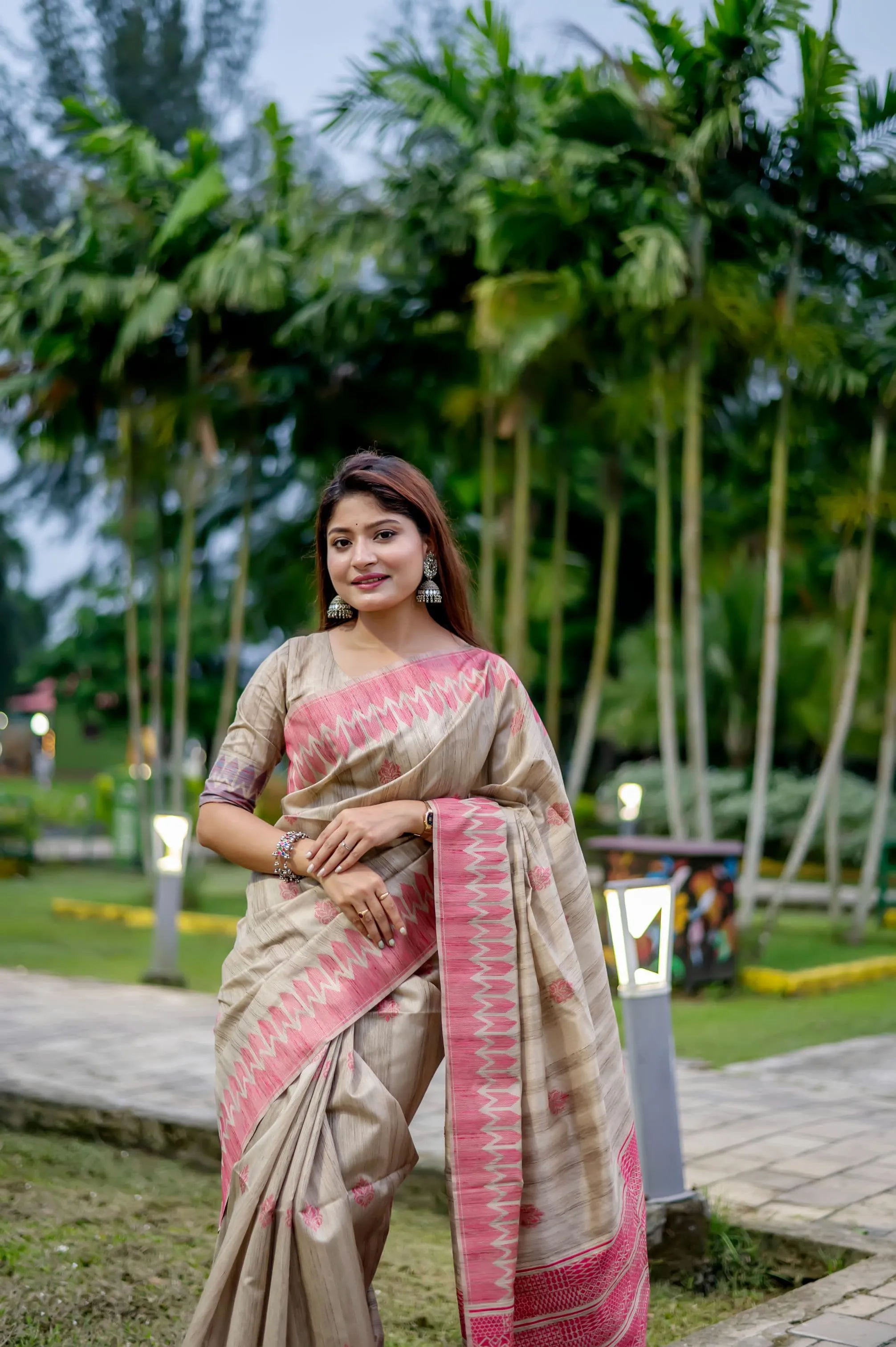 Beige Tussar Silk Saree With Pink Border
