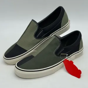 Black and Green Slip-On Sneakers with Canvas Upper