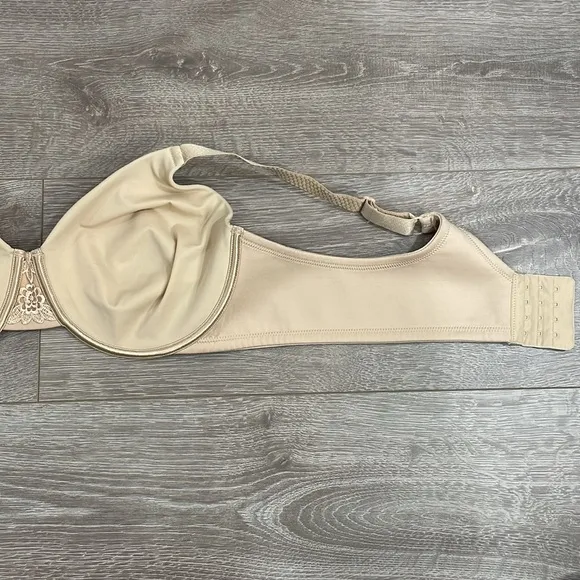 Bundle of 3 Vanity Fair Beauty Back Full Figure Underwire Minimizer Bras 44C