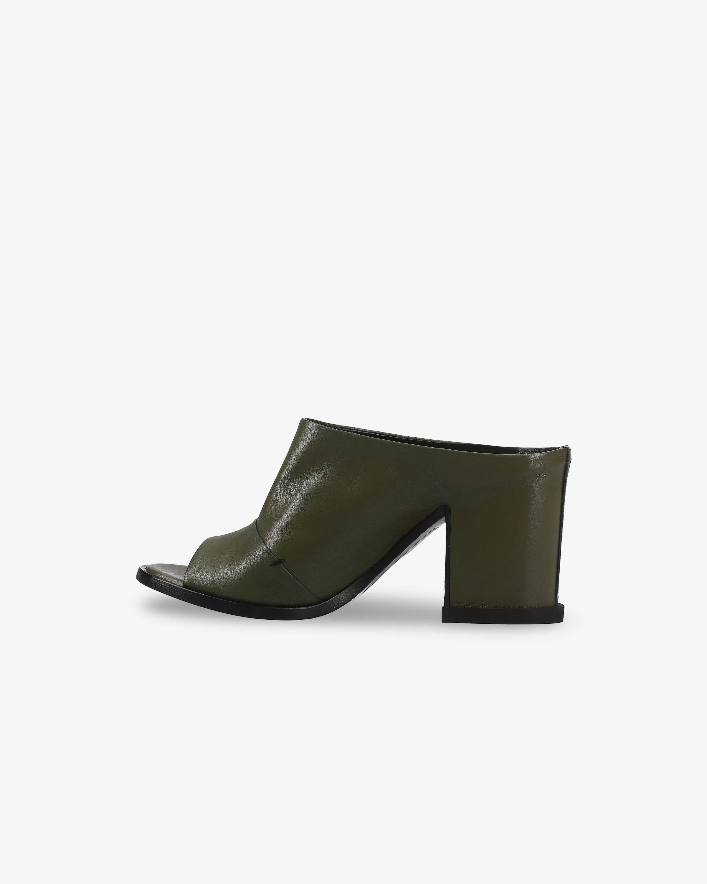 Calfskin Embedded Heel Sabot