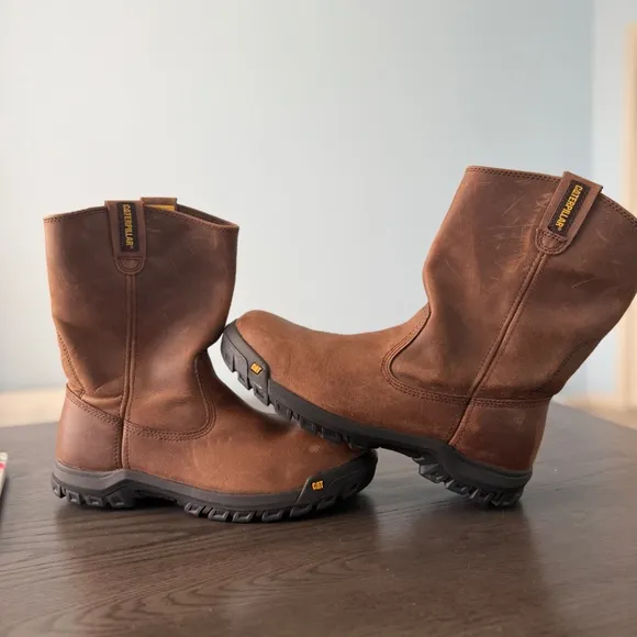 CAT Men's Drawbar Steel Toe Construction Pull On Boot Size 10 M