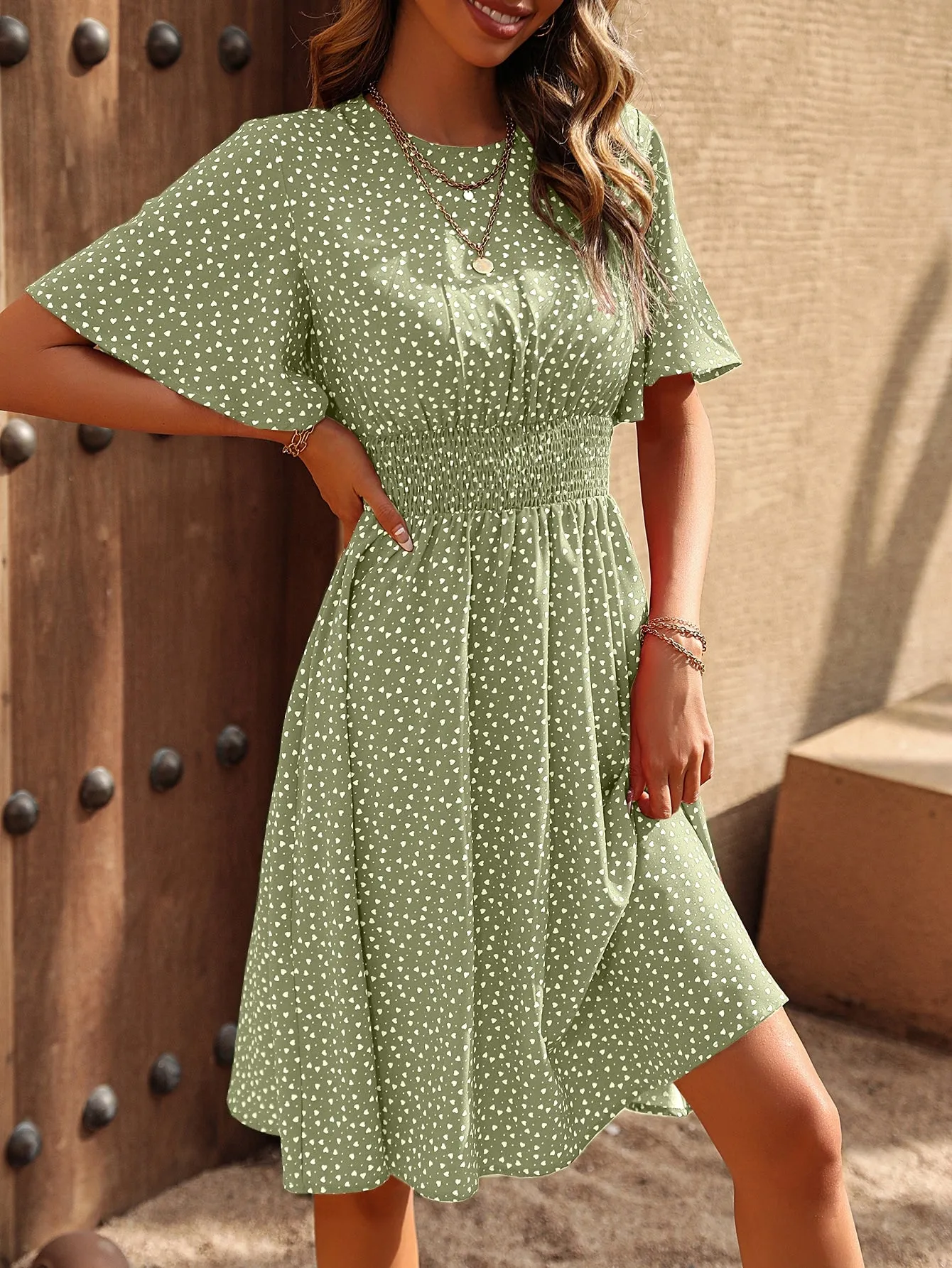 Cherry Vibes: Vestido con Estampado de Corazones en