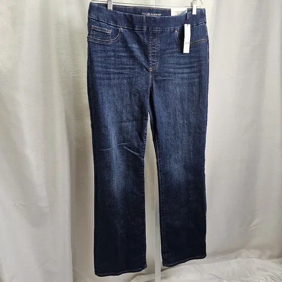 Chico's Slim Pull On Bootcut Jeans Size 12