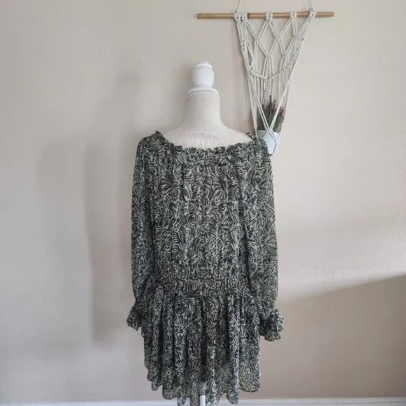 CINQ A SEPT Womens Janelle Tiered Ruffle Dress Size 4 NWT Imperfection