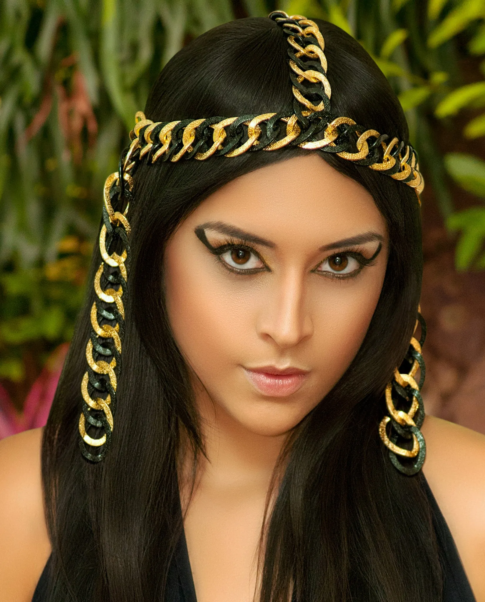 Cleopatra • Gold & Black Dangling Oversized Chain Headdress