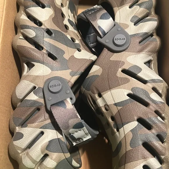 Crocs Echo Camo Redux Clog Kids | NEW!!!💚🤎