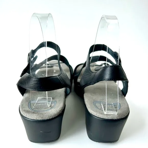 Dansko Sacha Black Leather Platform Sandals 3 Strap Slingback Velcro Size 39