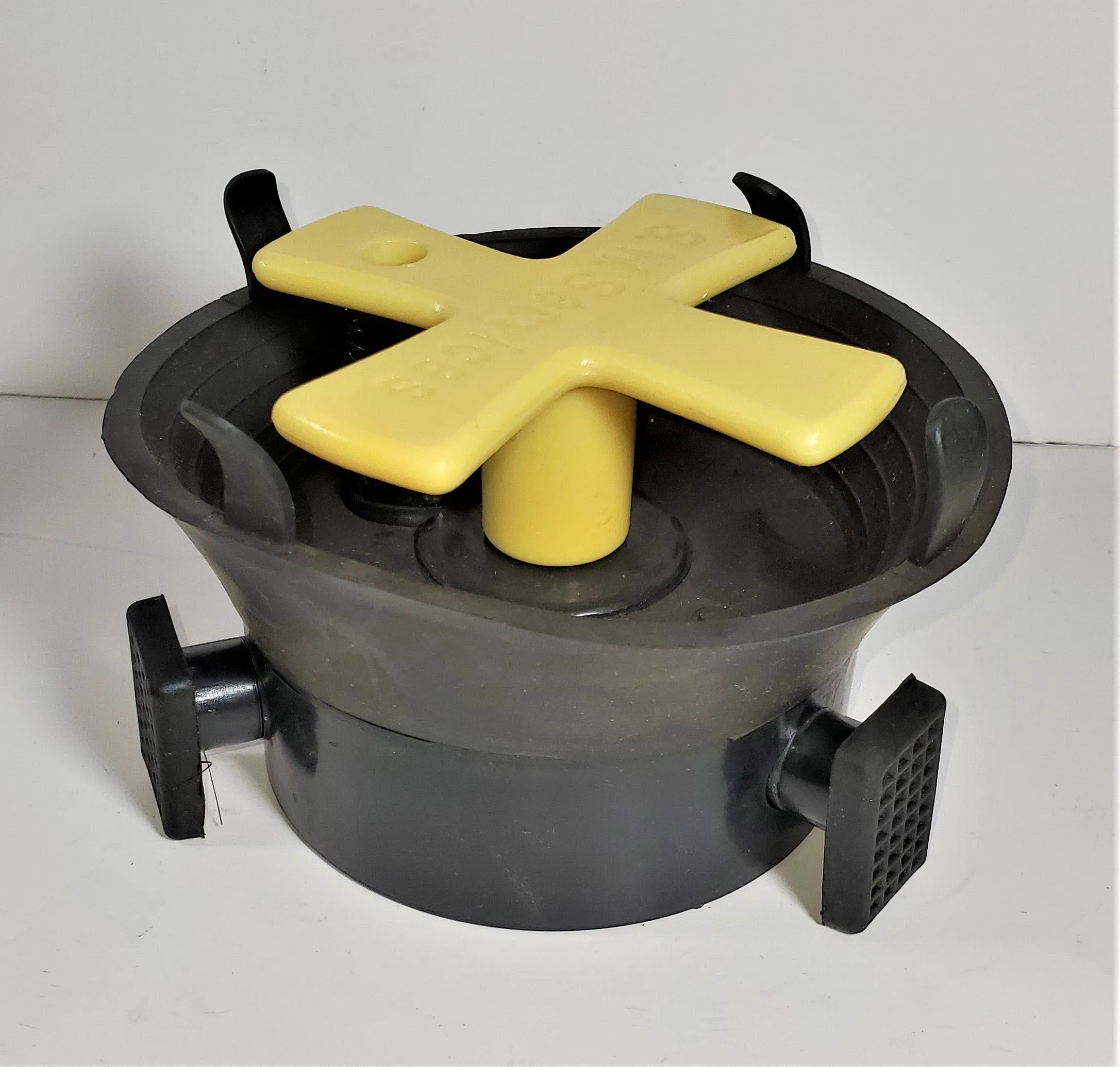 Debris Cap for Water or Gas Valve Boxes (Carton Quantities)