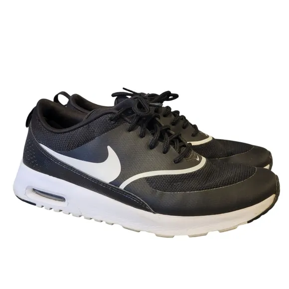 EUC | Nike | Women's Air Max Thea | Black And White | Size 8.5