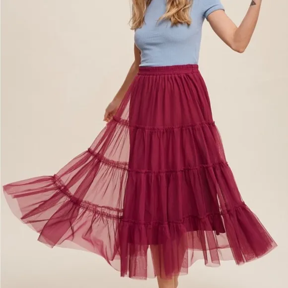 Flouncy Tiered Mesh Skirt in Maroon Berry