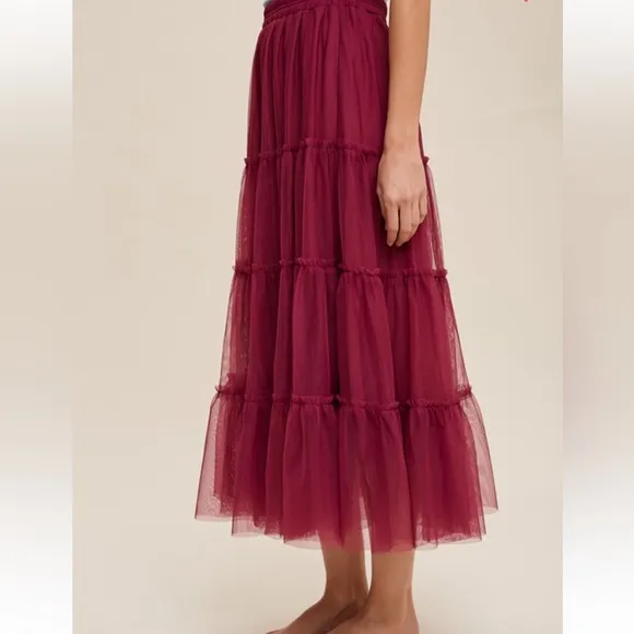 Flouncy Tiered Mesh Skirt in Maroon Berry