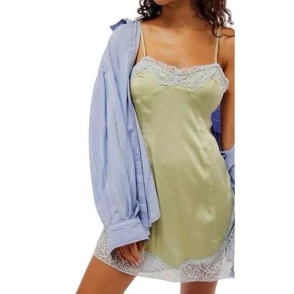 FREE PEOPLE ARIES BLUE LACE ACCENT MINI SLIP DRESS MEDIUM