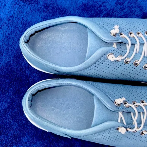 Gelato Teejay Blue Sneaker Women’s Size 38/ 7.5