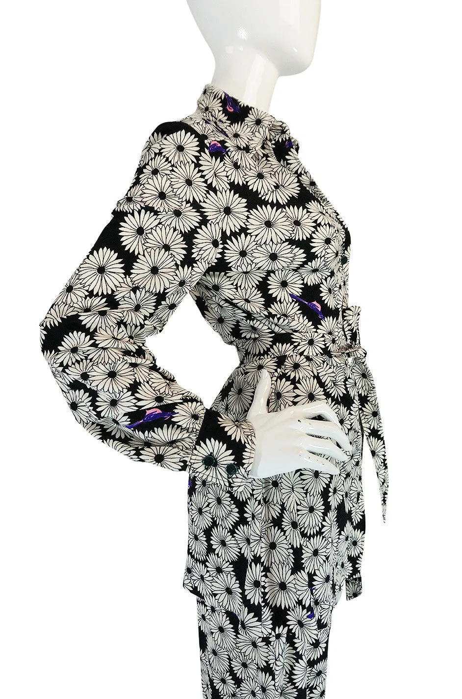 Graphic 1970s Hanae Mori Floral Print Jersey Pant & Top Set
