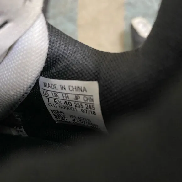 Harden Vol. 3 'Cosmos Lucky’ Adidas Sneakers/ Running Shoes
