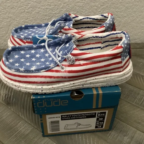 HEY DUDE Kids Wally Stars and Stripes Casual Moccasin Sneakers, size…