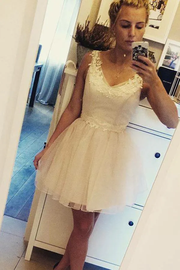 Ivory V Neck Sleeveless Homecoming Dresses Short Prom Dress with Appliques, MH235