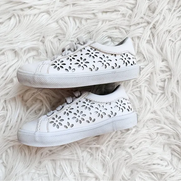Janie &amp; Jack | White Eyelet Sneakers