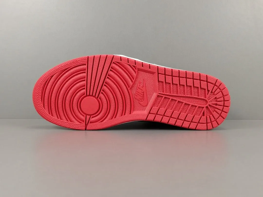 JORDAN 1 HIGH OG x PATENT BRED