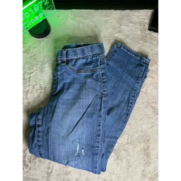 Judy Blue Women's Size 29 Distressed Boyfriend Jeans Medium Wash
