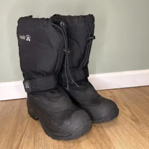 Kamik Mens 9 Greenbay 4 Snow Boots WaterProof Black Thinsulate Warm Adjustable