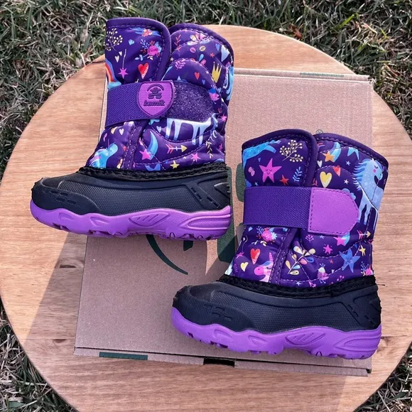 Kamik Snowbug 6 Little Kids SZ 5 Purple and Black Winter Boots Unicorn Pattern
