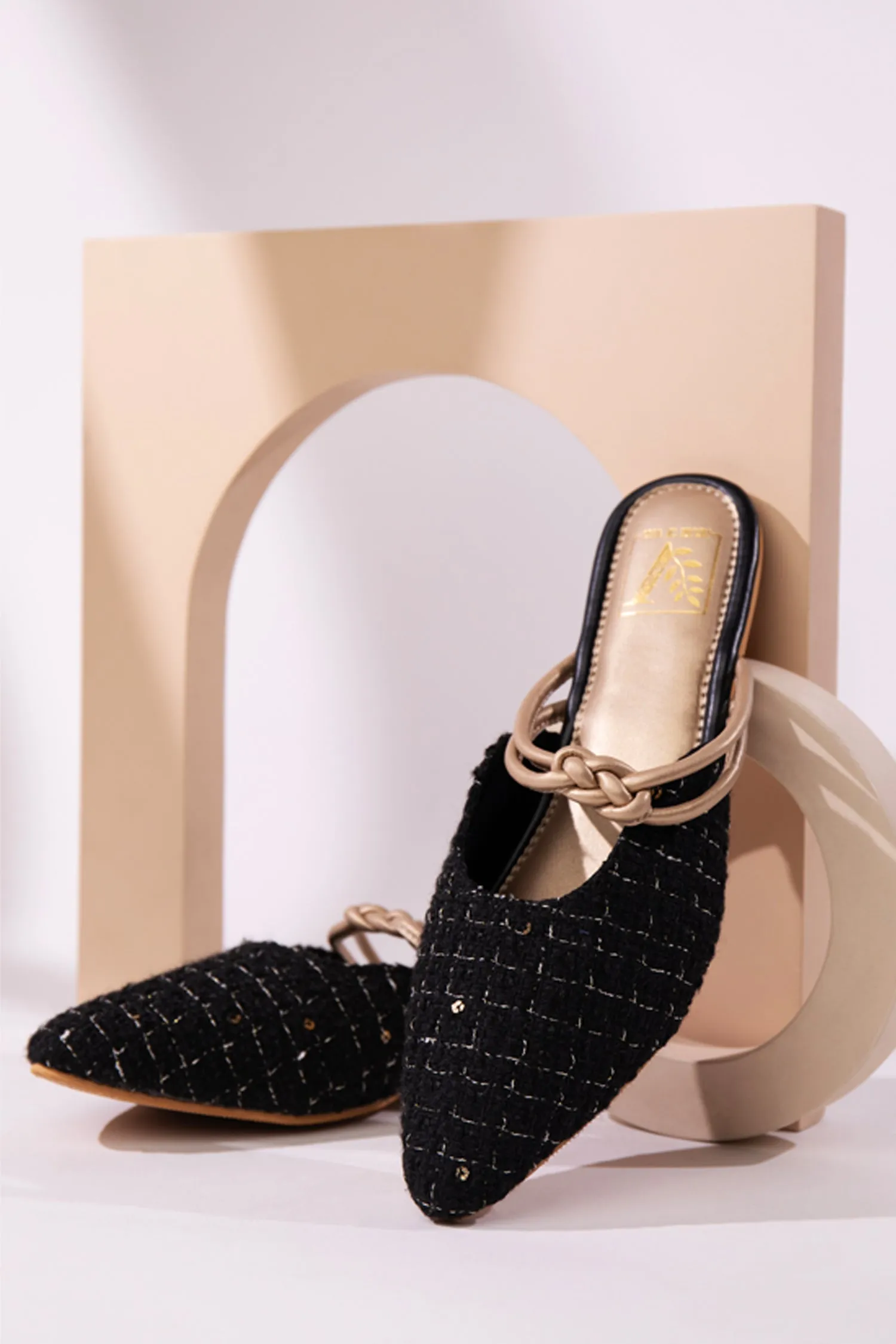 Knot Me Up Mules