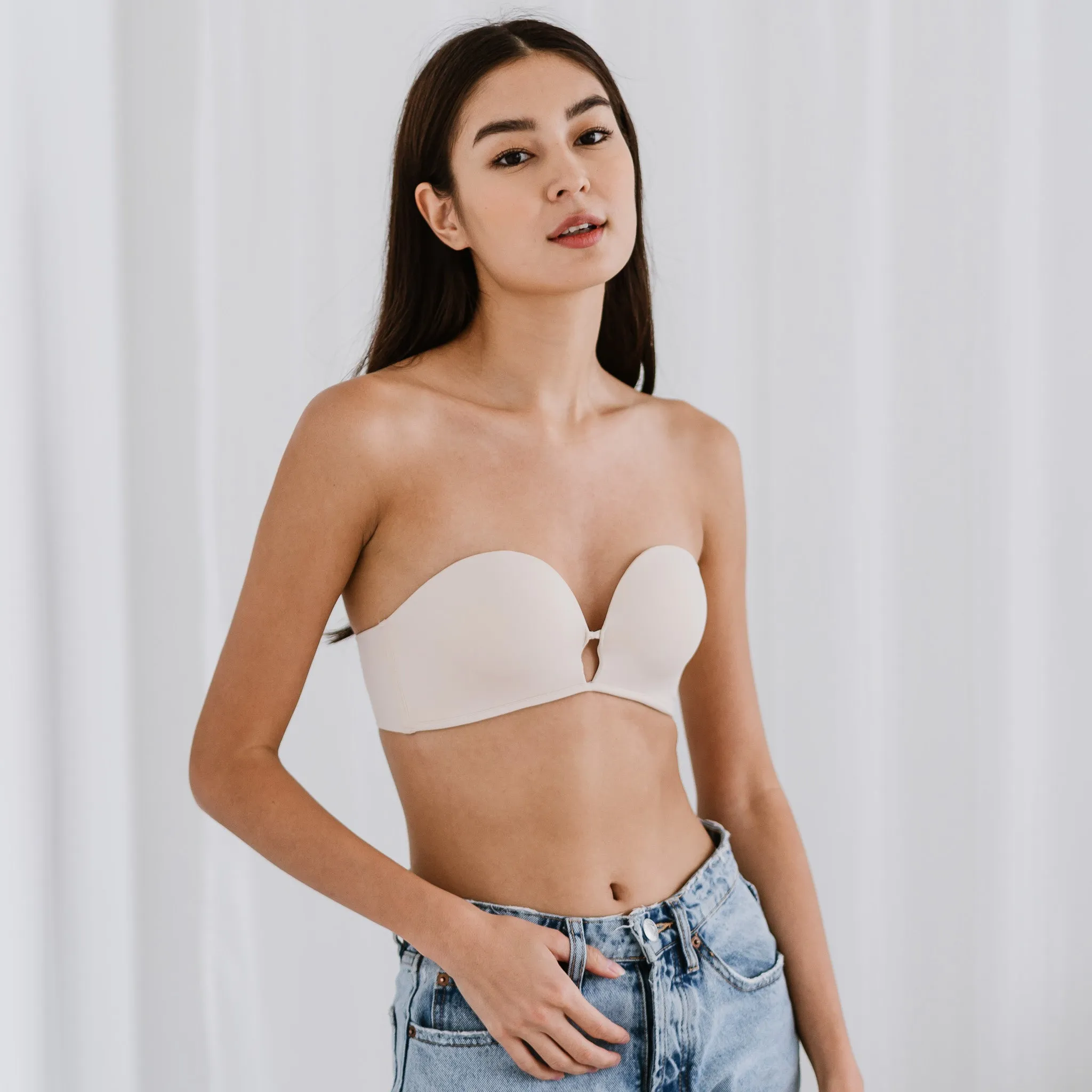 LIFT IT UP! V2.0 100% Non-Slip Super Push Up Strapless Wireless Bra in Beige Nude