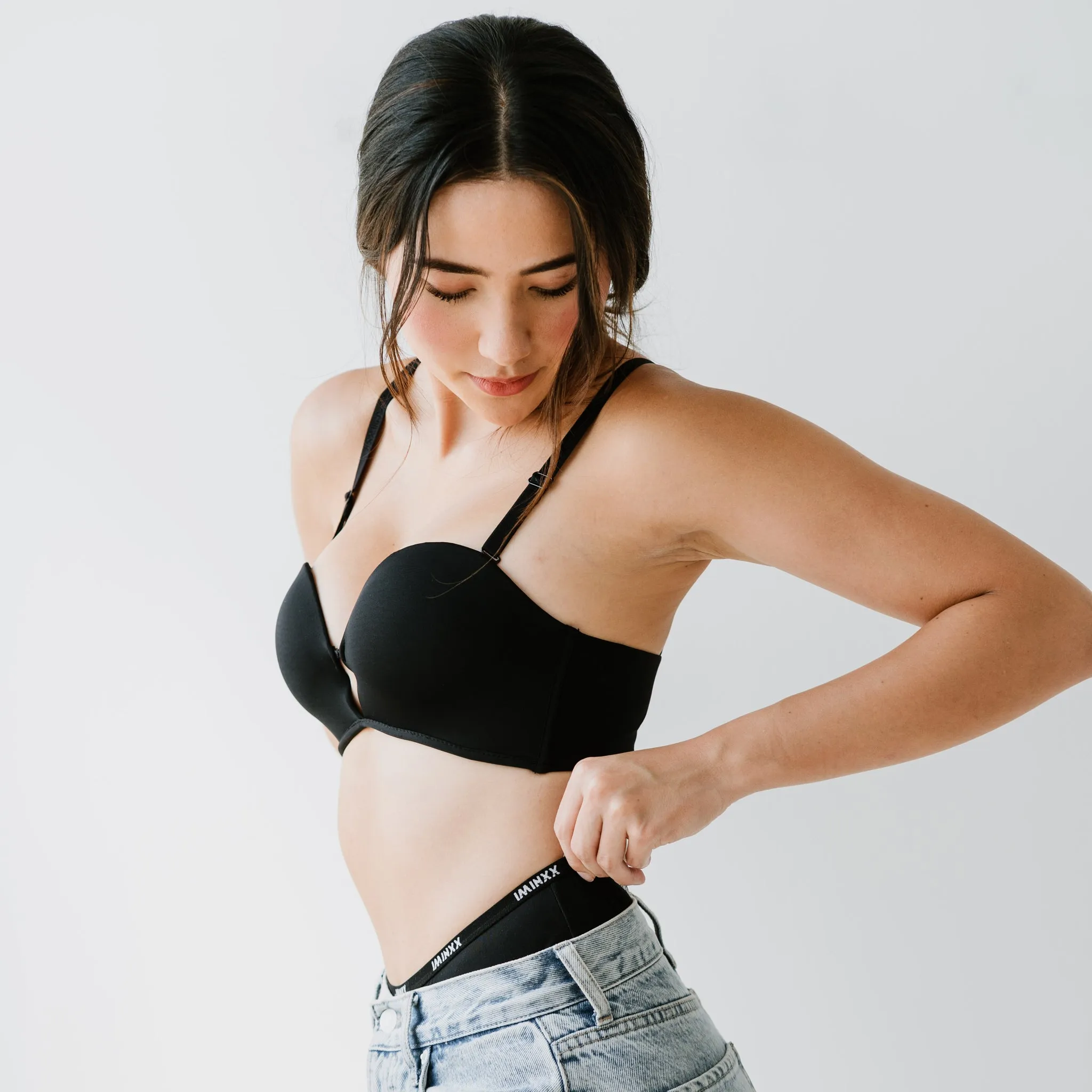 LIFT IT UP! V2.0 100% Non-Slip Super Push Up Strapless Wireless Bra in Black