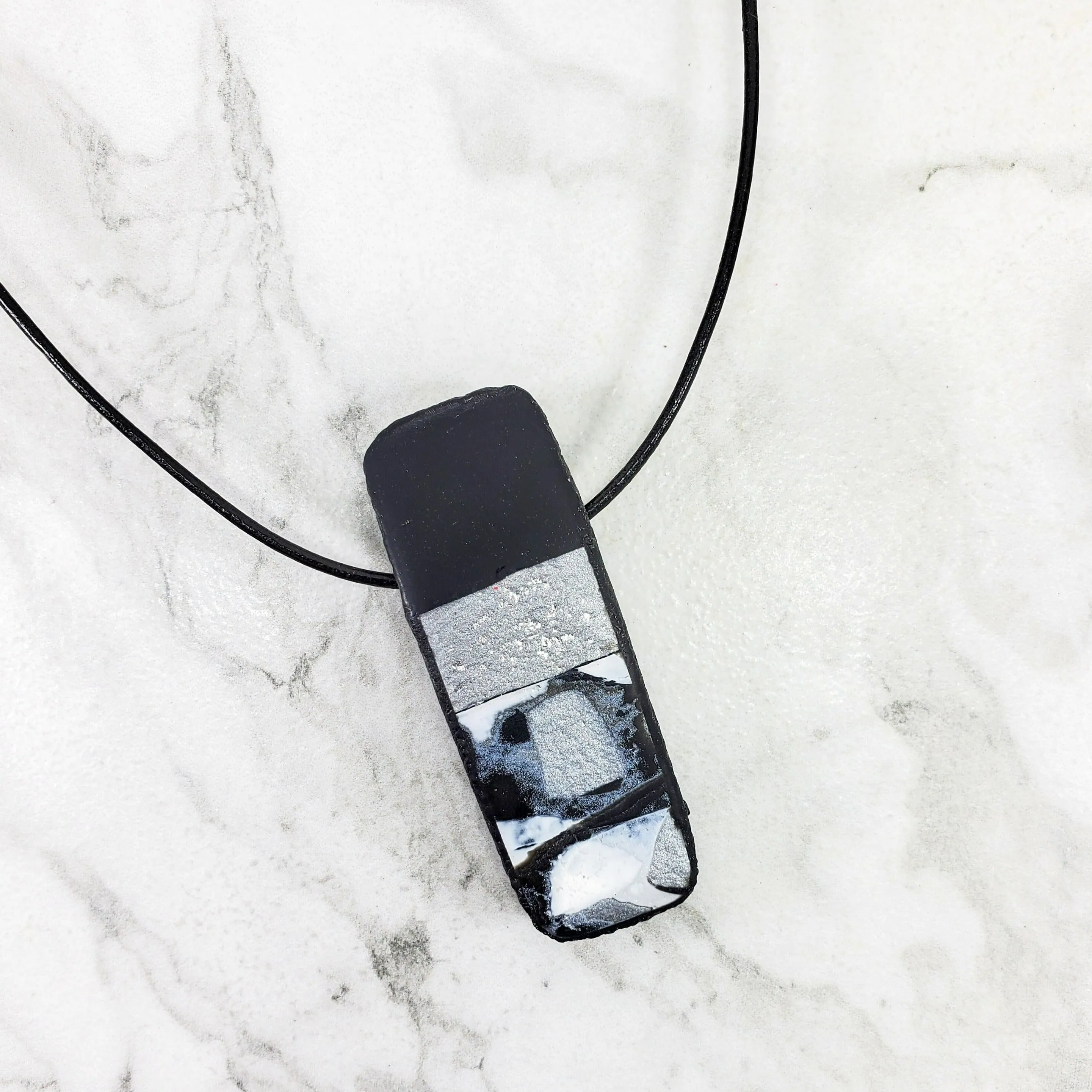Long Rectangle Pendant - Calacatta