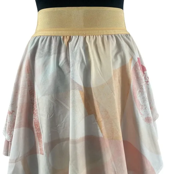 Lululemon court rival skirt, built in short &amp; pockets,Peach, White, Pink,size 8