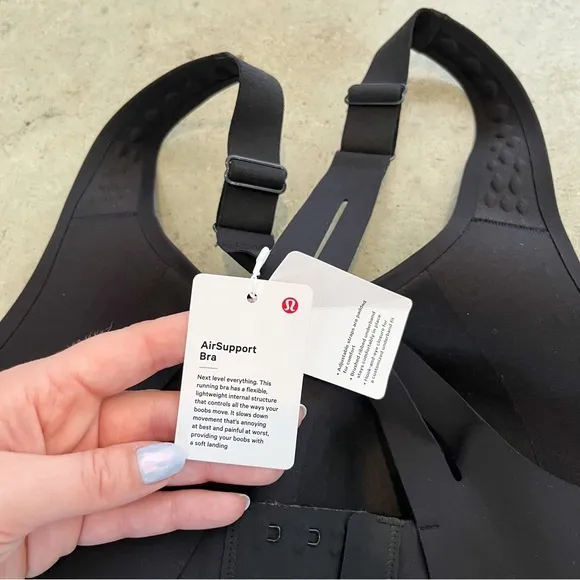 lululemon NWT AirSupport Bra